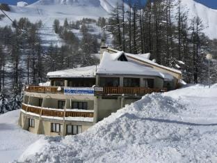 Le Sestriere Hotel in Allos