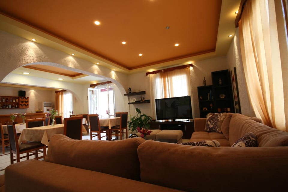 Iliovasilema Hotel in Naxos