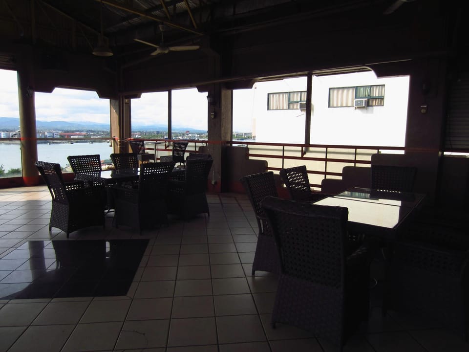 Mactan Pension House Hotel in Lapu-Lapu City