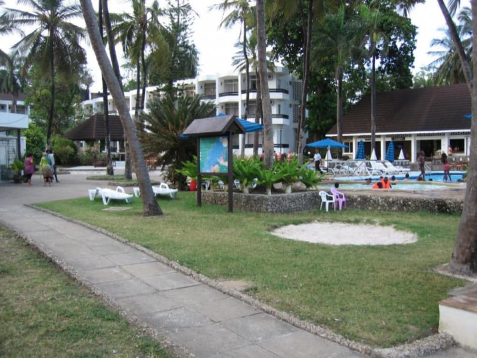 Kenya Bay Beach Hotel Hotel in Mombasa