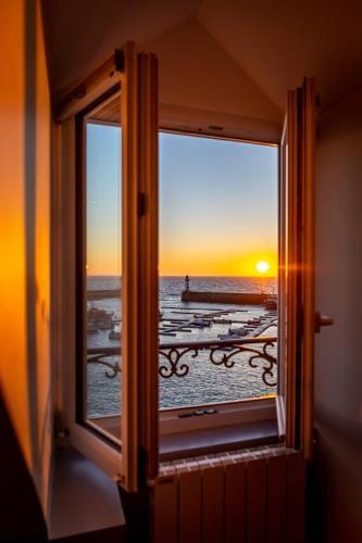 Hotel Atlantique Hotel in Brittany