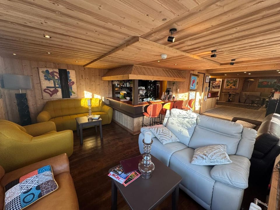 Bar/lounge