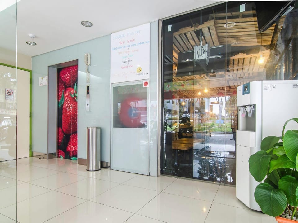 Hotel Strawberry Fields Hotel in Petaling Jaya