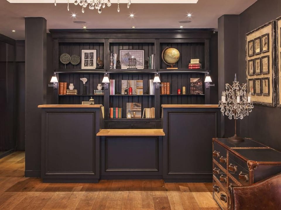 New Hotel Roblin La Madeleine Hotel in Paris