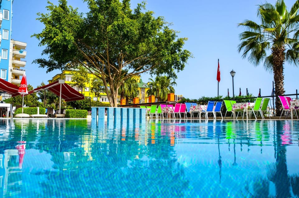 Swimming pool