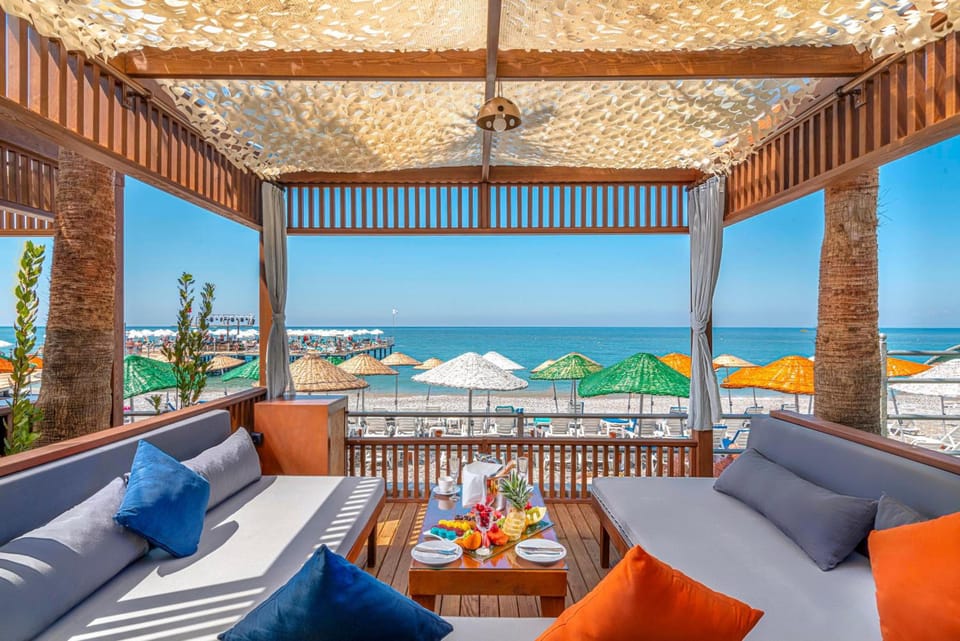 Sidera Kirman Premium Hotel in Antalya Province