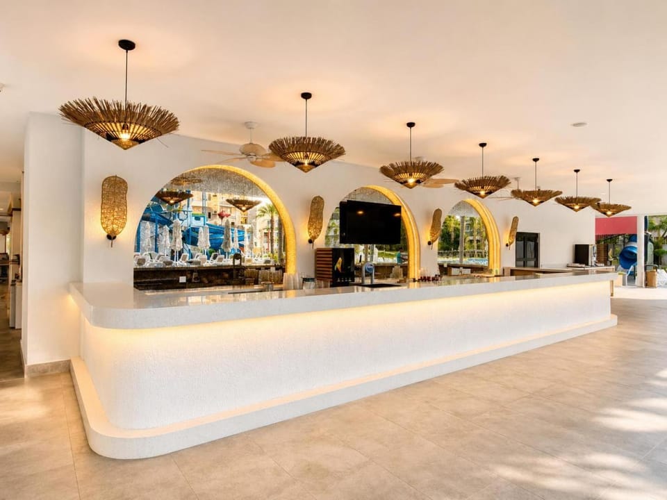 Bar/lounge