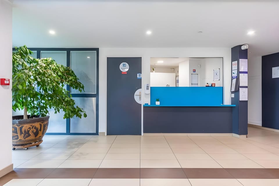 Zenitude Hotel-Residences Magny-les-Hameaux Apartment hotel in Île-de-France