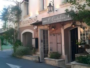 L' Oustaloun Hotel in Arles
