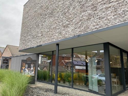 Boutique Hotel, La Cour de la Reine, Rooftop & Bistronomique Restaurant Hotel in Wallonia, Belgium