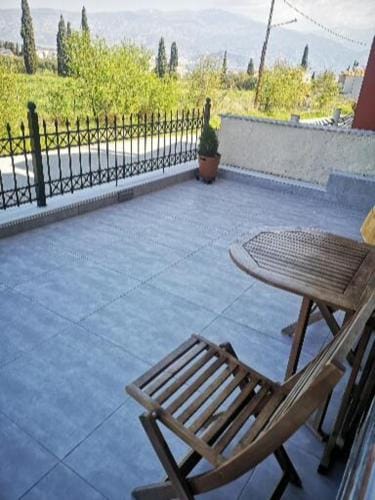 ΧΑΡΗΣ ROOMS Hotel in Magnesia Prefecture, Greece