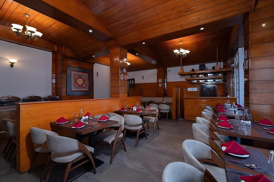 Summit Alpine Abode Hotel (5 mins from MG Marg) Hotel in India