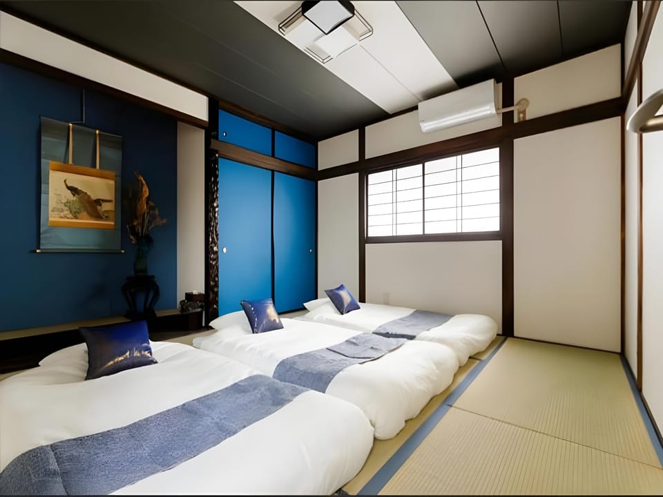 ORIGAMI inn TEN GACHA YA Inn in Osaka
