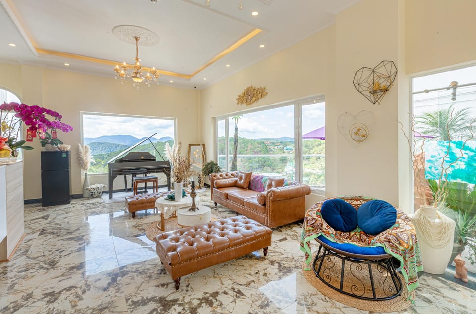 SHIN VILLAGE HOTEL Hotel in Dalat