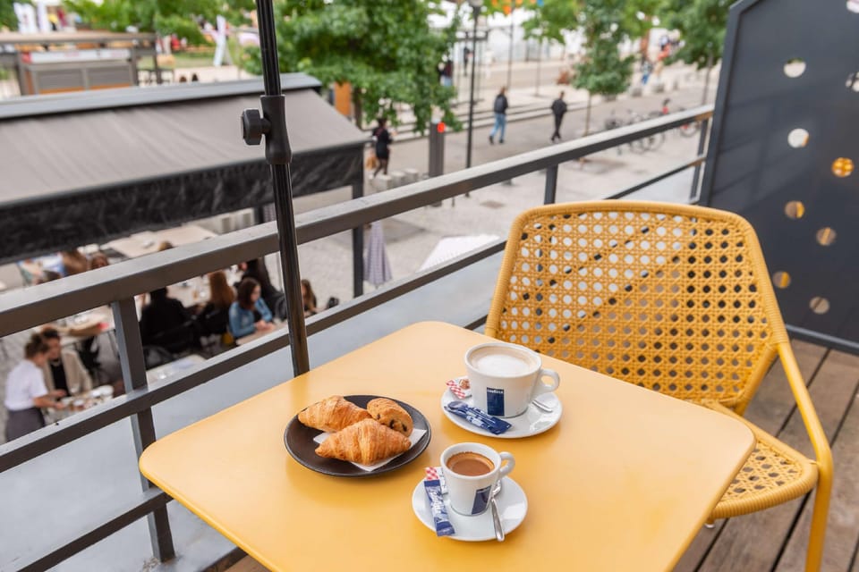 The Originals Boutique, Hôtel Le Lion, Clermont-Ferrand Hotel in Clermont-Ferrand