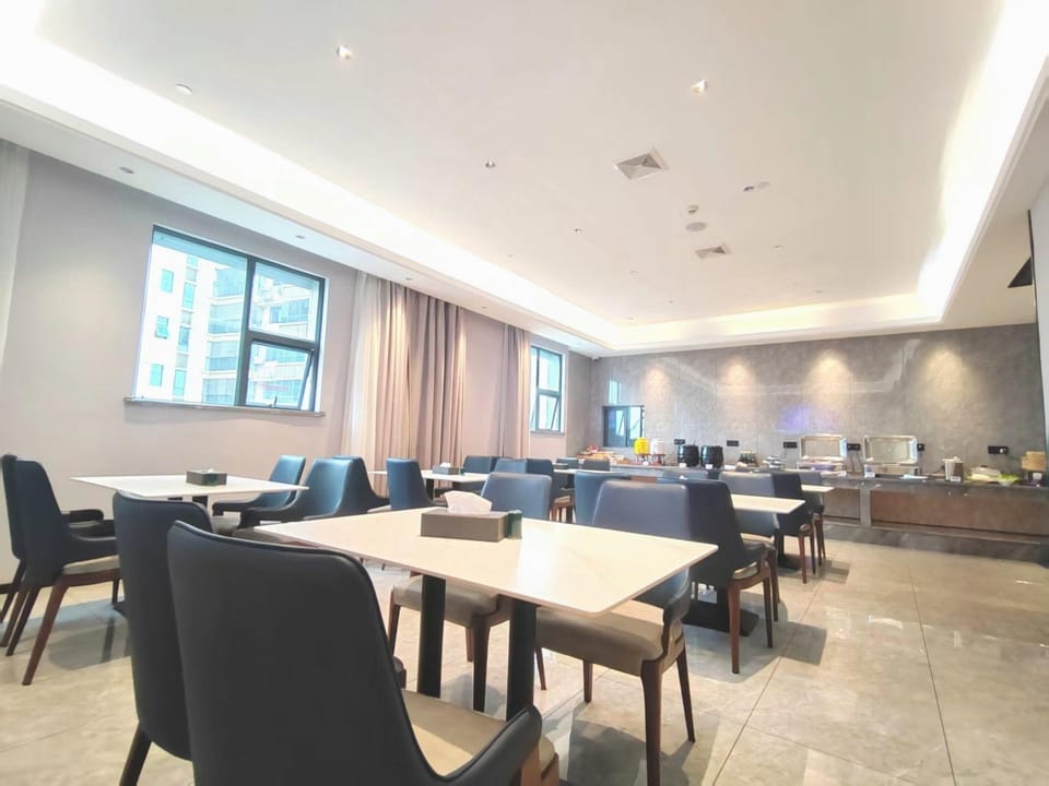 Yizhe Hotel (Ningming) Hotel in China