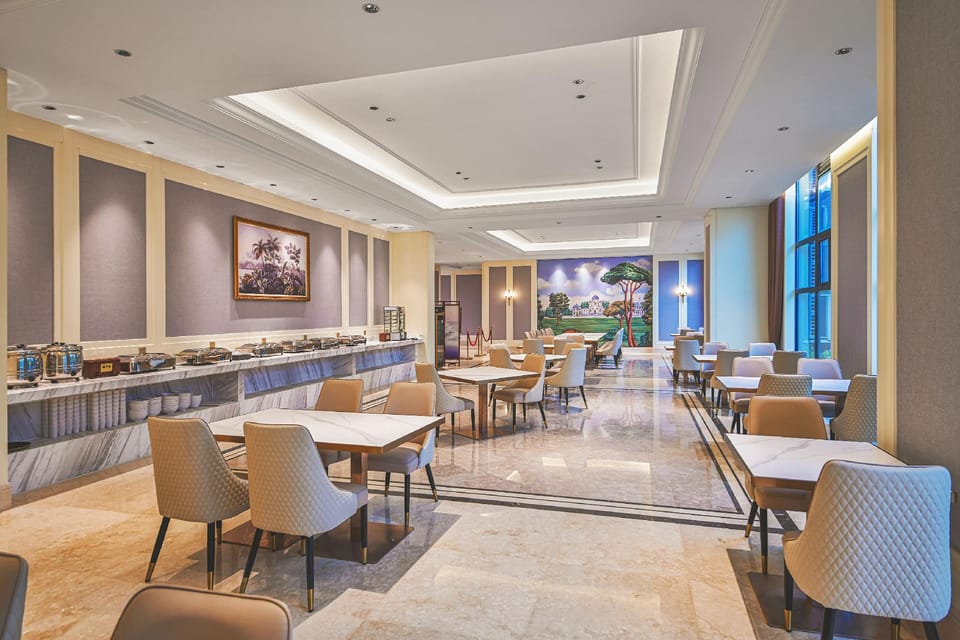 Vienna Hotel (Six Anyuan District Shop) Hotel in Jiangsu
