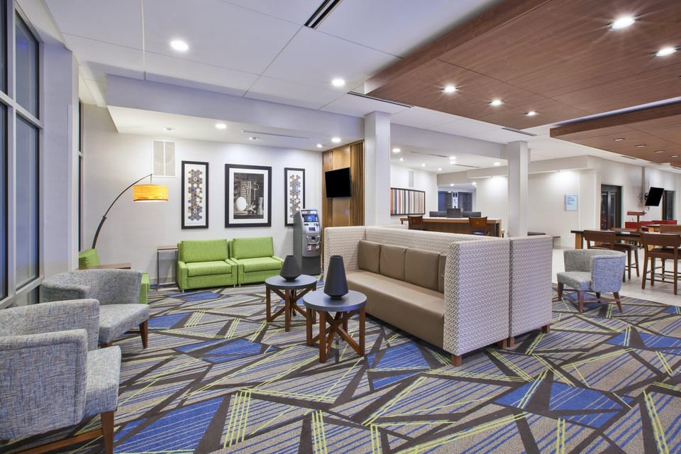 Holiday Inn Express Auburn Hills South By IHG Hotel in Auburn Hills