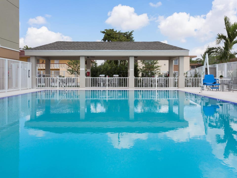 Candlewood Suites Miami Intl Airport - 36th St By IHG Hotel in Doral