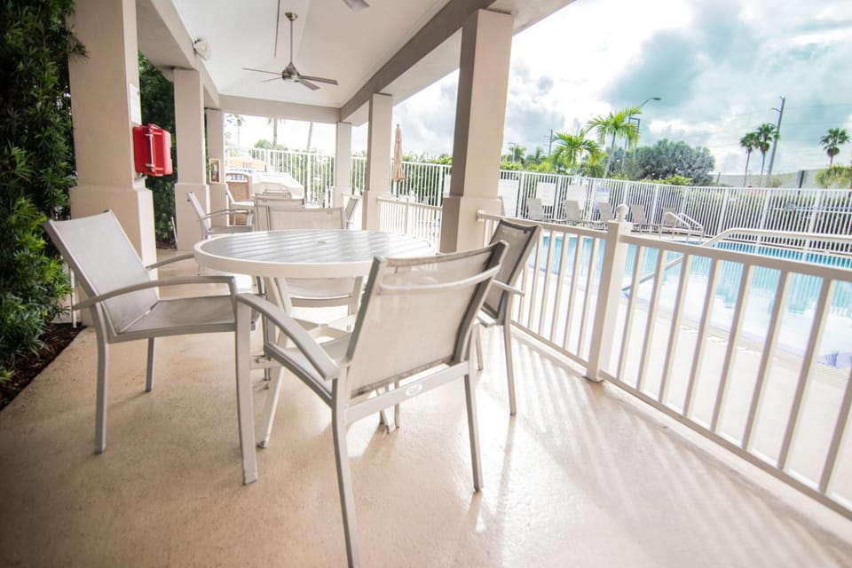 Candlewood Suites Miami Intl Airport - 36th St By IHG Hotel in Doral