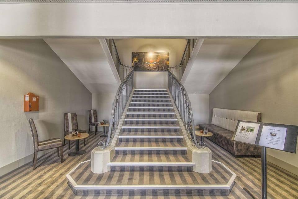 Kyriad Orange Centre Hotel in Provence-Alpes-Côte d'Azur
