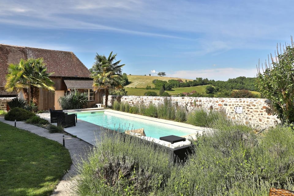Logis Hotel Auberge Dupuytren Hotel in Nouvelle-Aquitaine