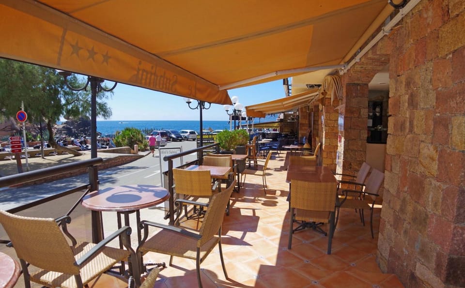 Hotel & Residence Le Subrini Apartment hotel in Ota