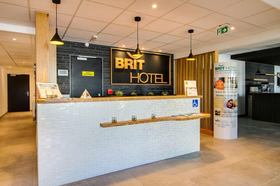 Inter-Hotel Reims La Neuvillette Hotel in Reims