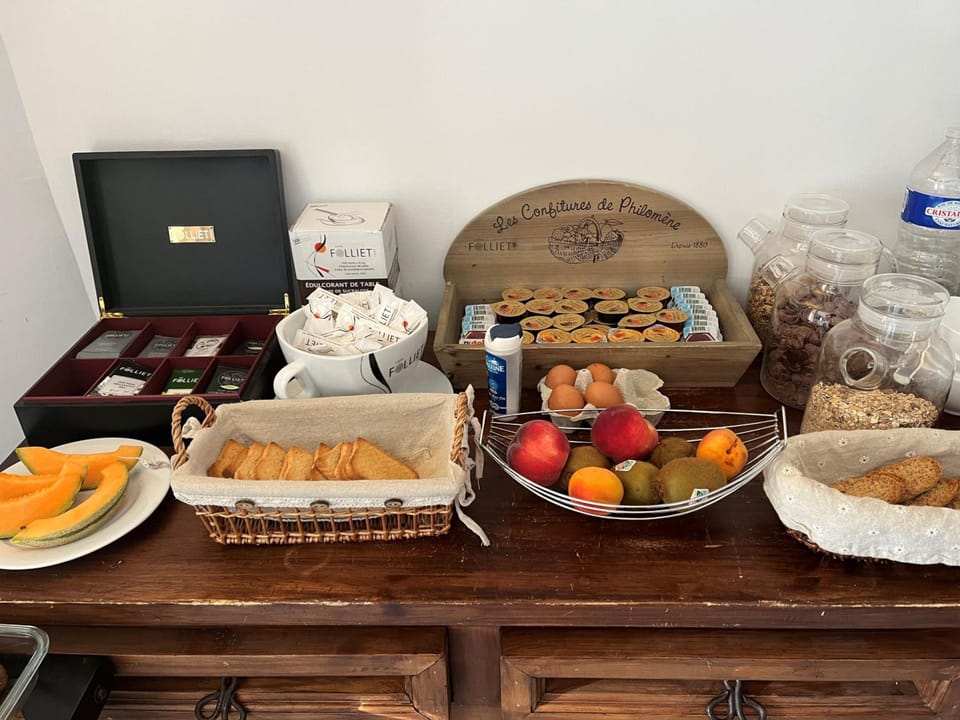 Hotel Les Arcades Hotel in Saintes-Maries-de-la-Mer