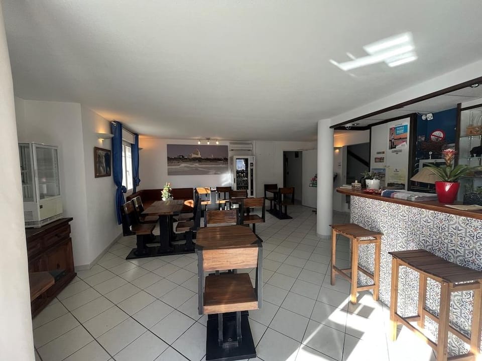 Hotel Les Arcades Hotel in Saintes-Maries-de-la-Mer