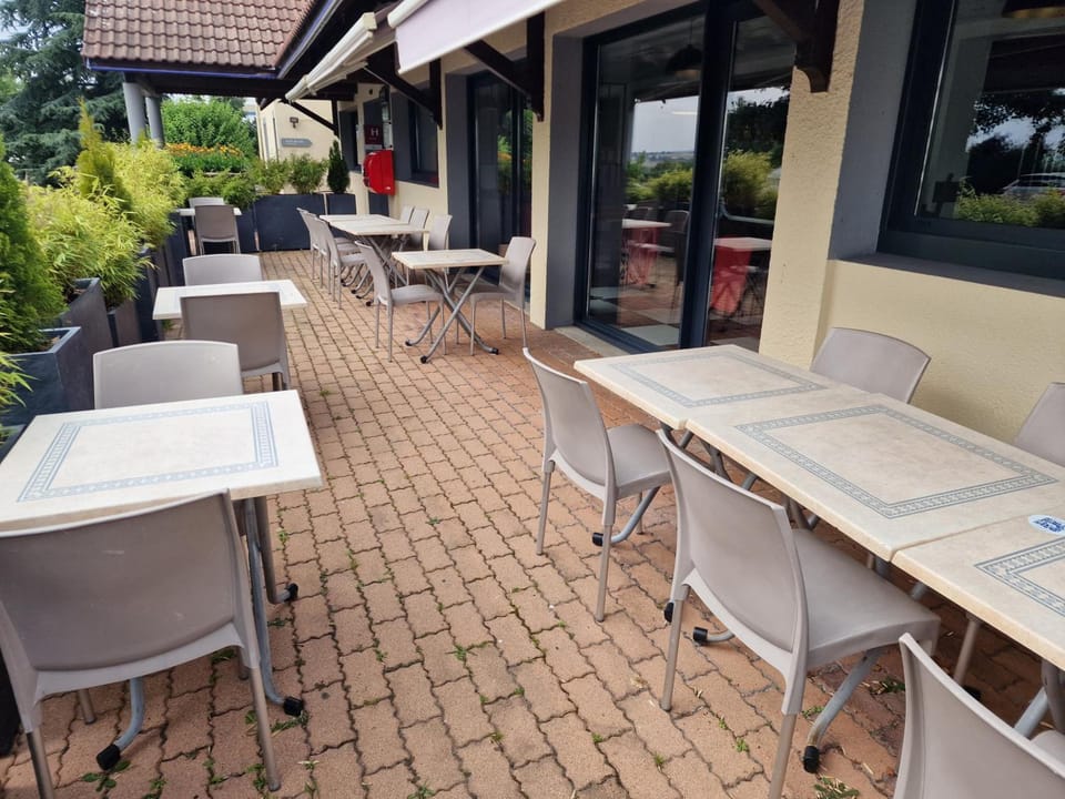 KYRIAD MONTLUCON - Saint Victor Hotel in Centre-Val de Loire