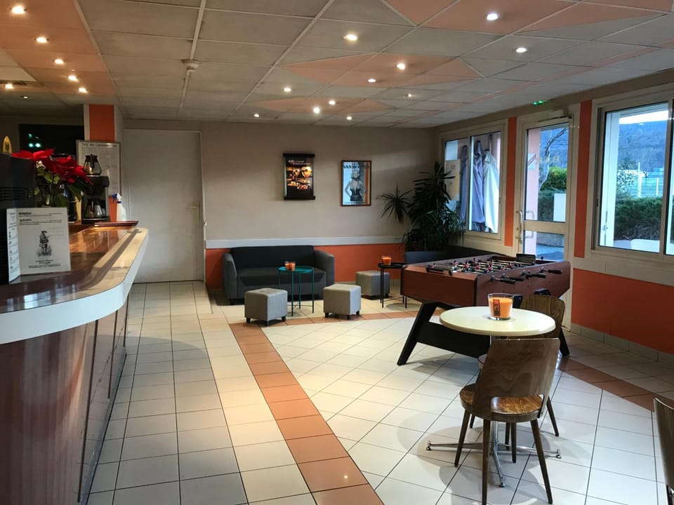 Hotel Les Chenes Hotel in Sisteron