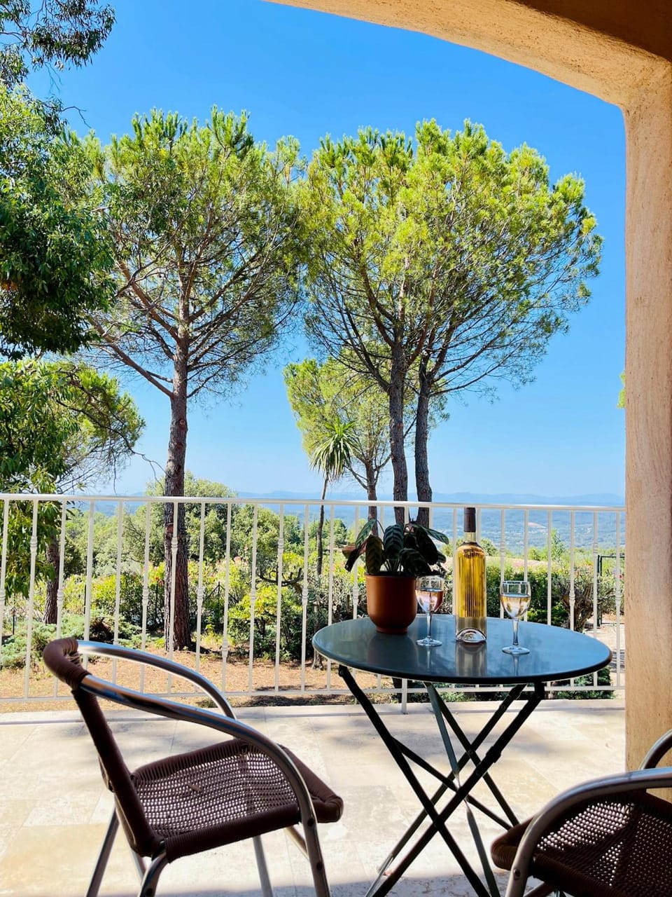Le Mas des Collines Hotel in Salernes