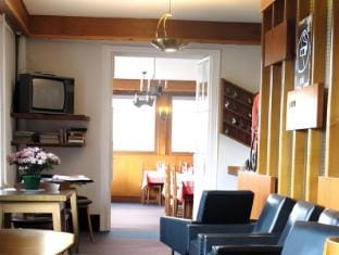 Hotel Restaurant - Acacias Bellevue Hotel in Haute-Savoie