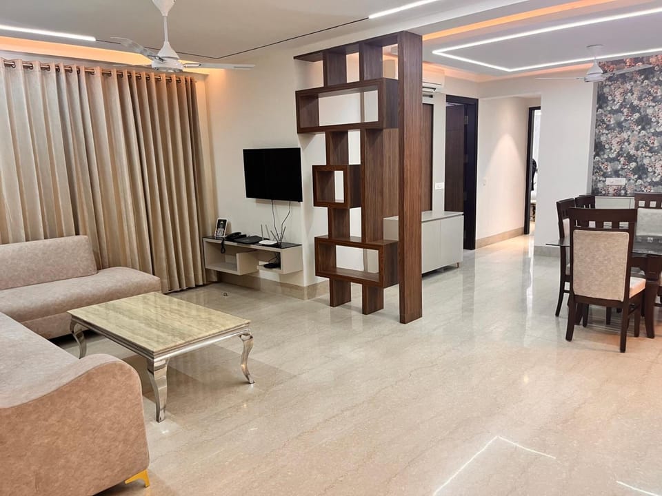 Gazebo inn and suits Inn in Gurugram