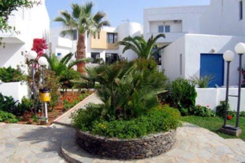 Marina Sands Hotel in Agia Marina