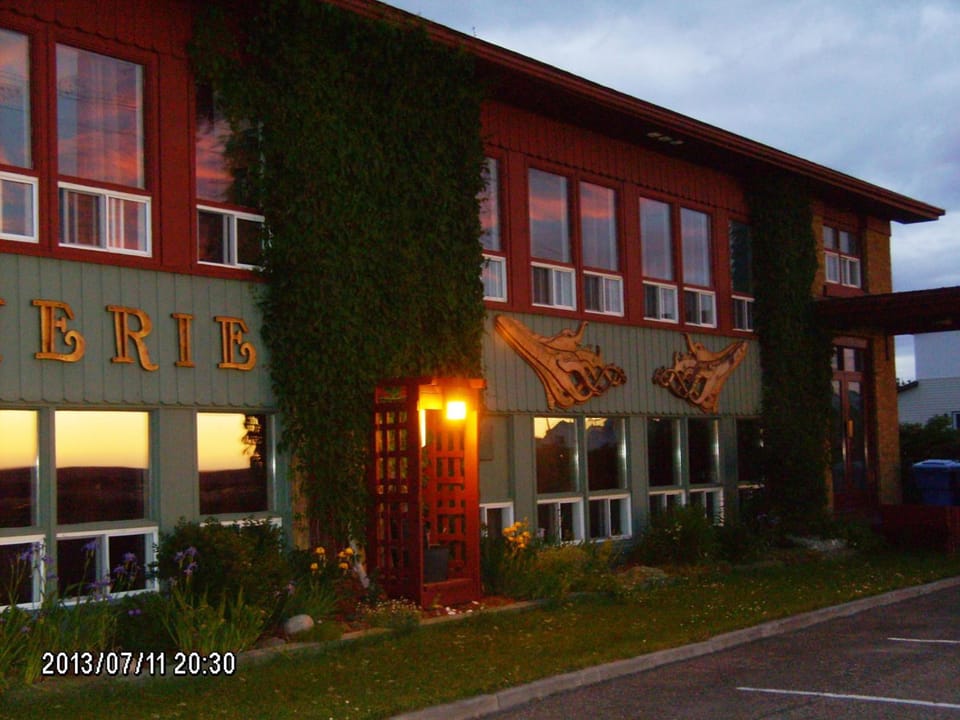 Auberge La Vieille École Inn in Quebec