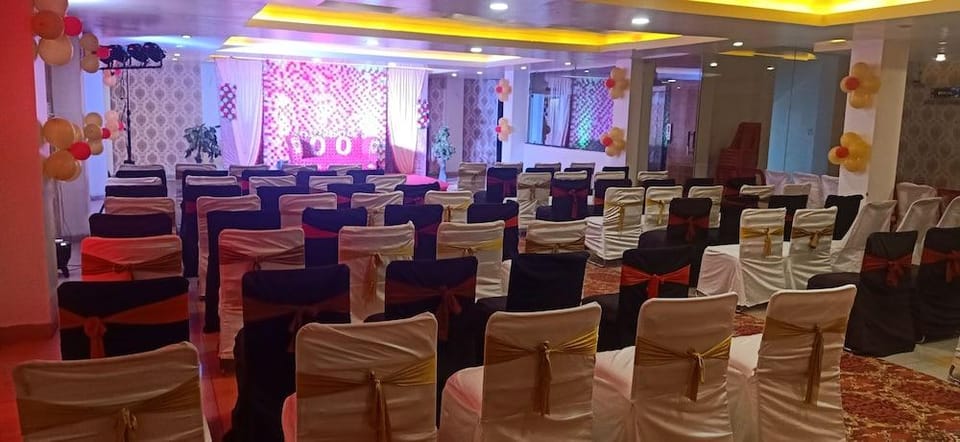 SKG Royal Palace Apartment hotel in India
