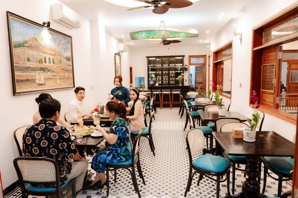 75 Garden INN  Inn in Laos