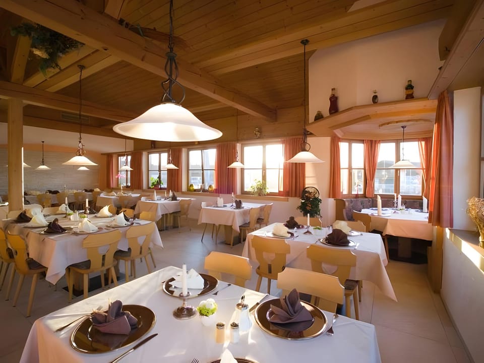 Alpchalet Schwanstein Hotel in Schwangau