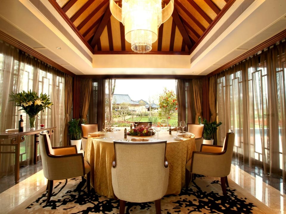 Imperial Springs Hotel in Guangzhou