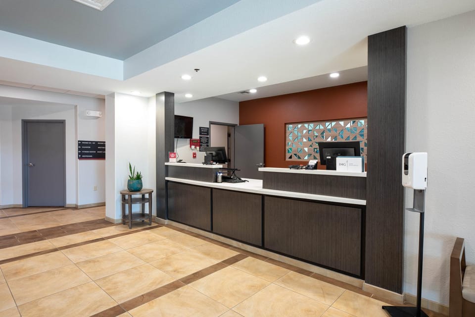 Candlewood Suites Saint Joseph By IHG Hotel in Saint Joseph