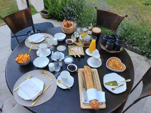 LE CLOS JOLY 14 Hotel in Normandy
