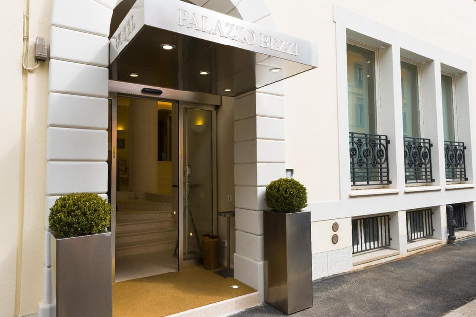 Palazzo Bezzi Hotel Hotel in Ravenna