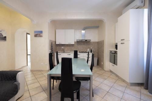 Roma Marine House Hotel in Ostia