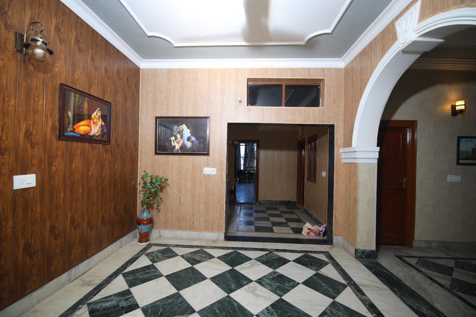 Madhu Vilas Palace Sariska Hotel in Rajasthan