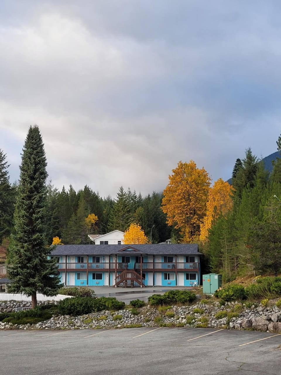 Ridgeview Motor Inn Hotel in Vancouver Island