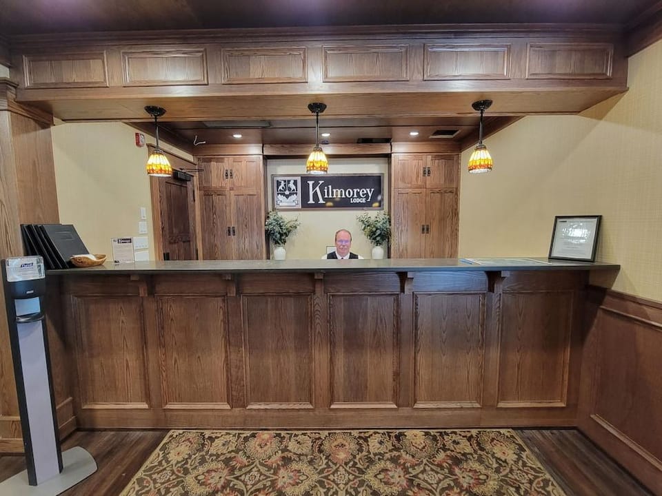 Kilmorey Lodge Hotel in Alberta