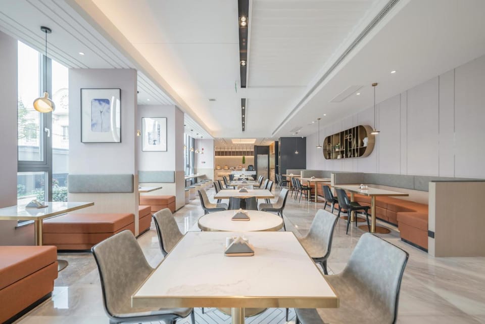 Atour Hotel Yizheng Wannian Avenue Hotel in Nanjing
