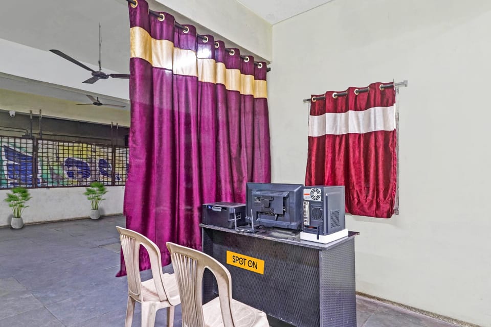 Hotel O Sree Krishna Hotel in Hyderabad